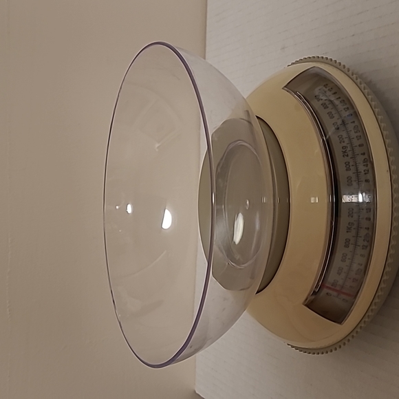 Retro Kitchen Scale - Picture 16 of 16